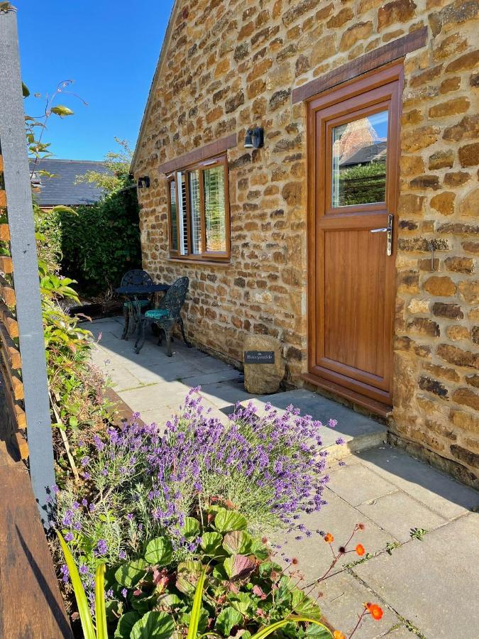 Honeysuckle Cottage - Hillside Holiday Cottages, Cotswolds Warmington ภายนอก รูปภาพ